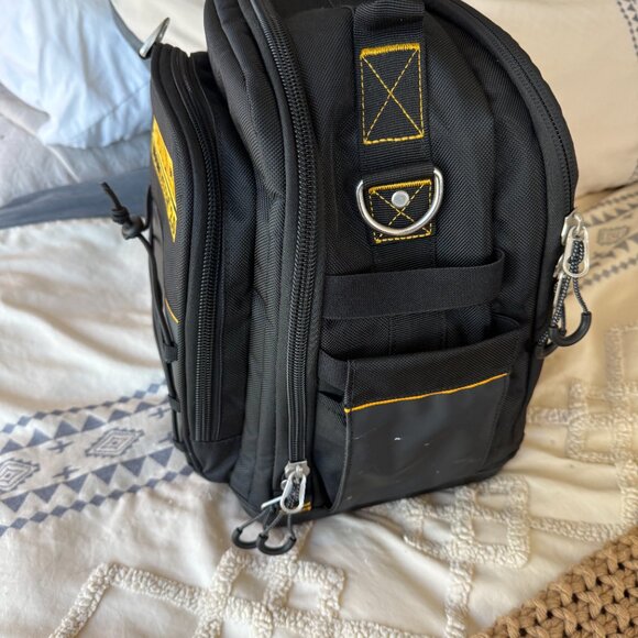 DeWalt Tool Bag Toughsystem 2.0 Great Toolbox for Organization and Worksites - Picture 16 of 16